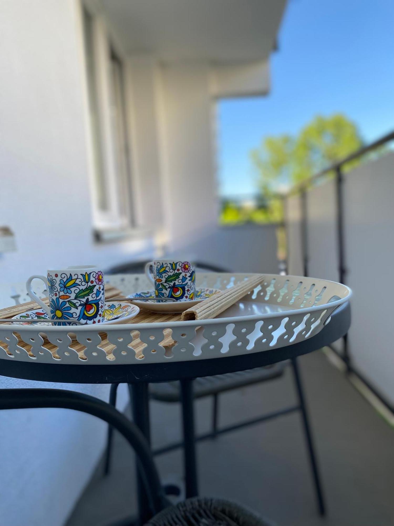 Apartament Noc Z Obrazem - Balkon - Warszawa Praga Kültér fotó